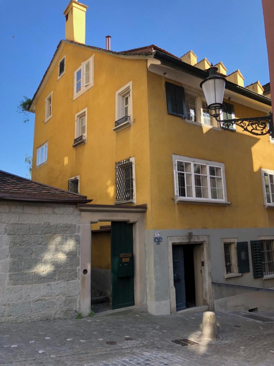 Good4Yew Bnb Zurich Bagian luar foto